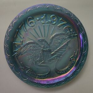 Vintage Bicentennial Carnival Glass Plate